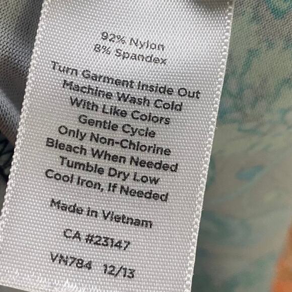 Talbots Jersey Knit Faux Wrap Paisley Print Surplice Vneck Sleeveless Blue 16 - Picture 11 of 11